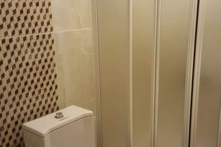 Room 12 of 15