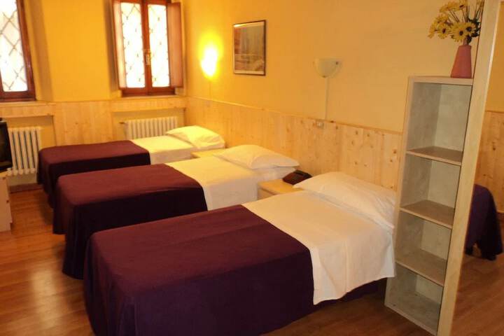 Room 7 of 36