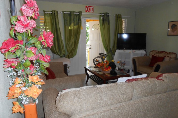 Room 35 of 80