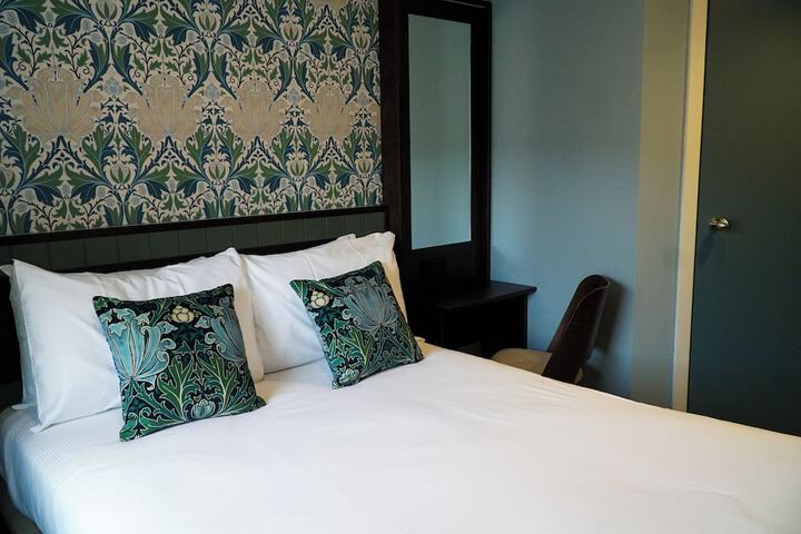 Room 20 of 54