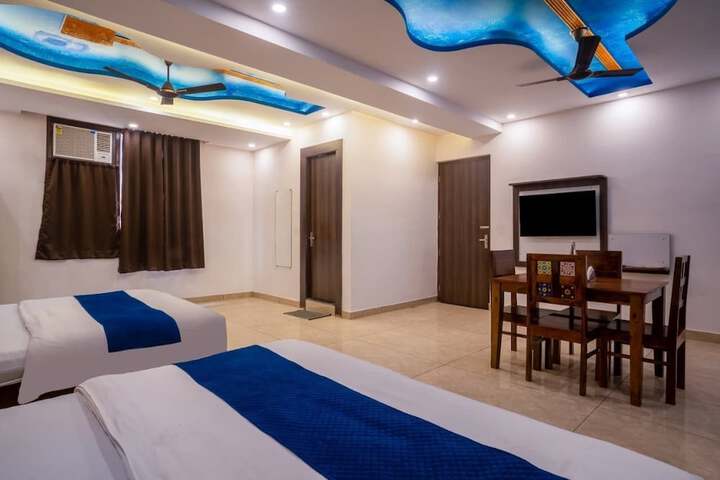 Room 5 of 21
