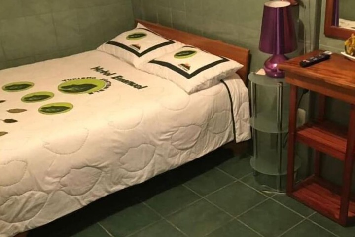 Room 43 of 68