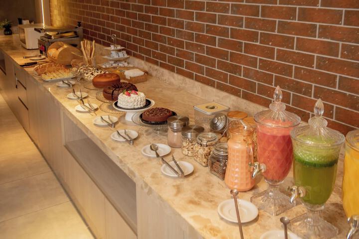 Dining 50 of 71