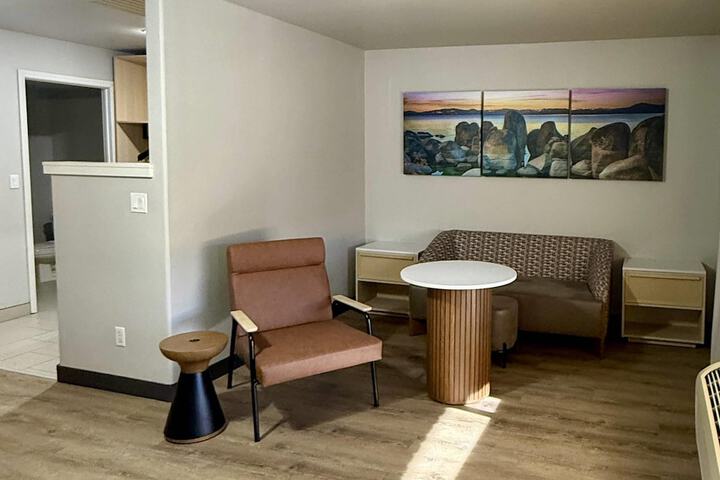 Room 38 of 54