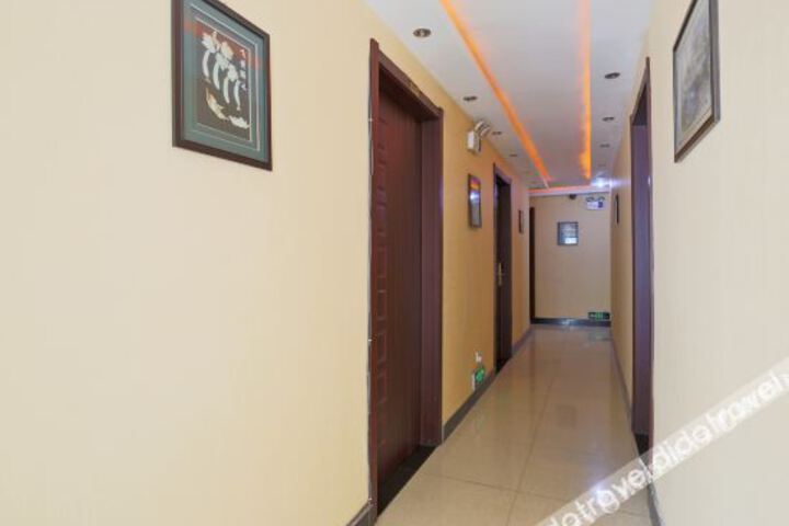 Hotel Interior 16 of 33