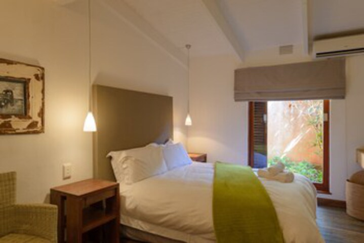 Room 22 of 27