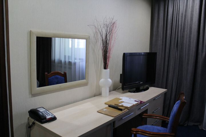 Room 18 of 64