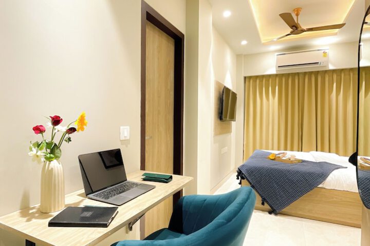 Room 4 of 22