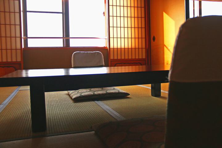 Room 9 of 43
