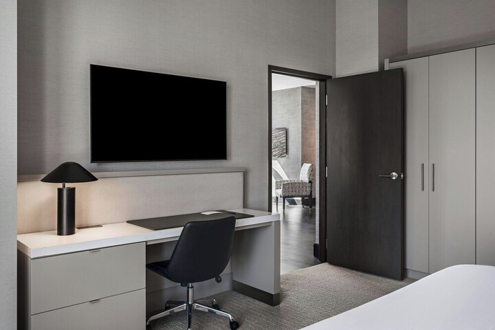 Room 19 of 65