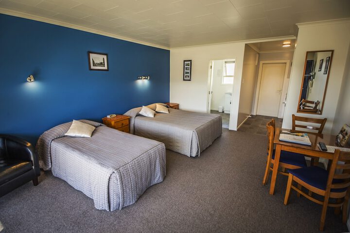 Room 19 of 39