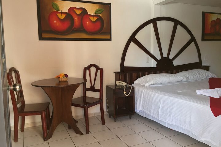 Room 28 of 42