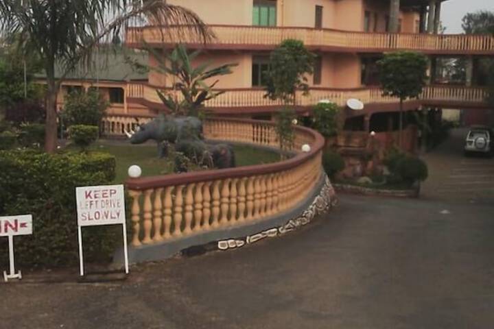 Crane Resort Hotel