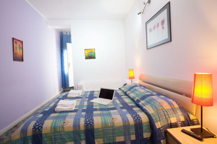 Room 14 of 68