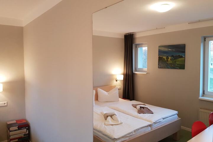 Room 5 of 50