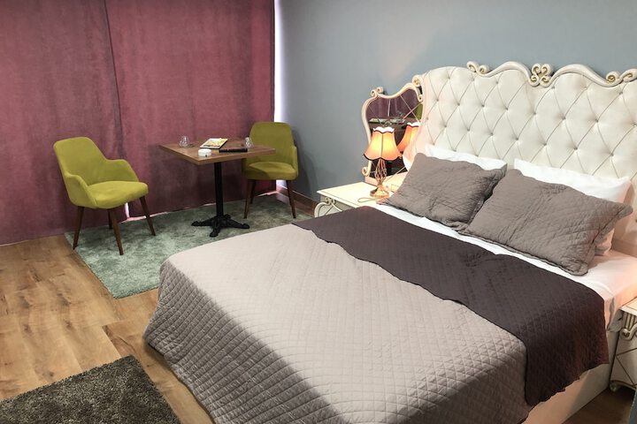 Room 22 of 44