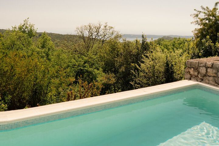 Pool 30 of 62