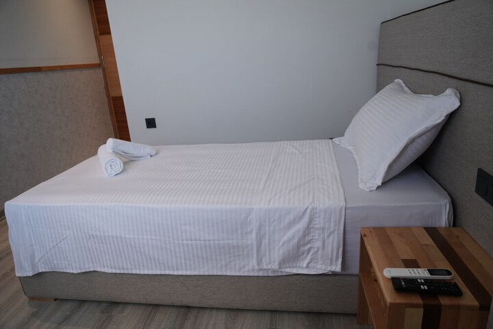 Room 7 of 22