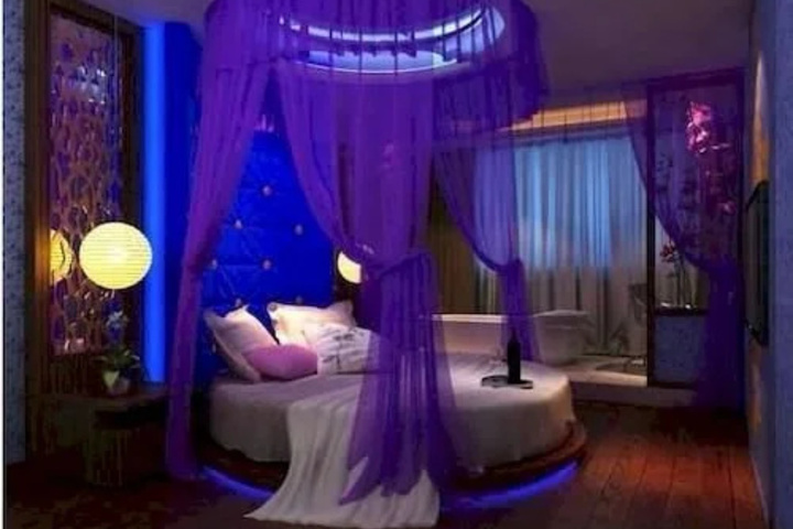 Floral Theme Hotel