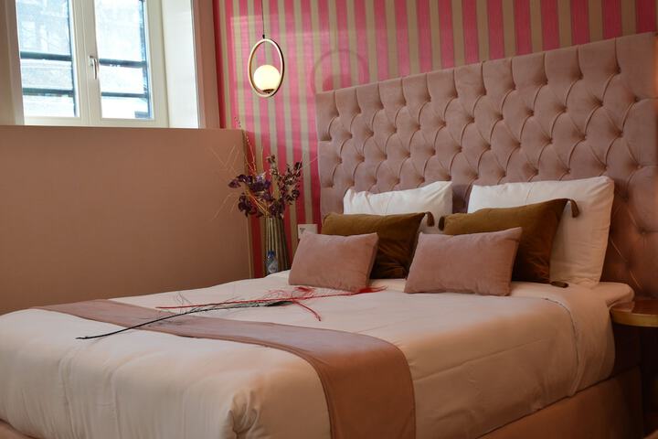 Room 44 of 83