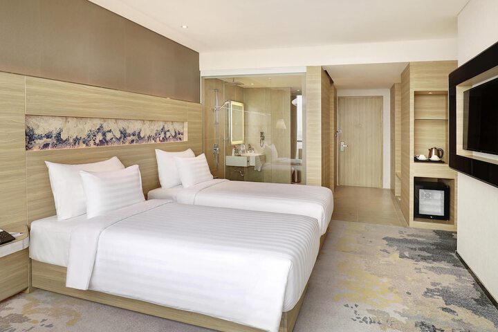Room 13 of 71