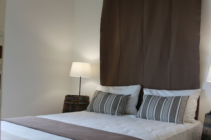 Room 3 of 44