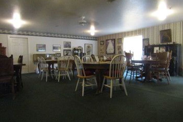 Breakfast/Coffee Service 10 of 58