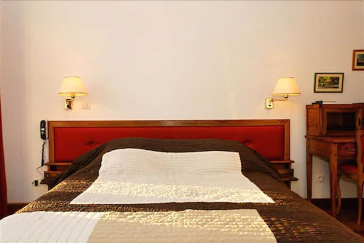 Room 15 of 73