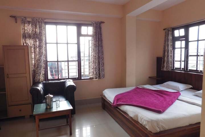 Room 5 of 22