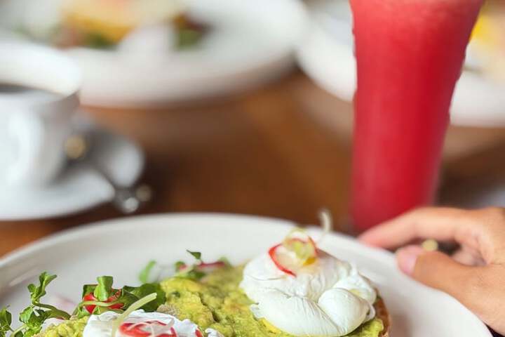 Dining 85 of 111