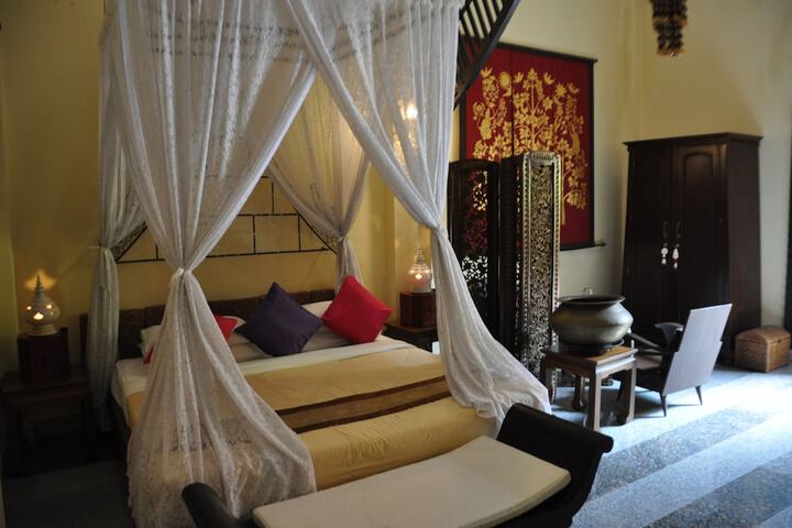 Room 17 of 161
