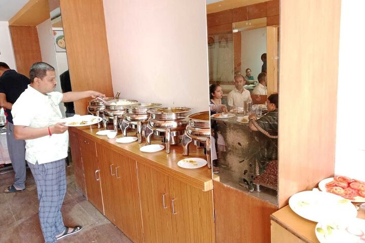 Breakfast buffet