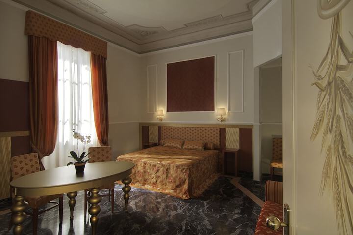 Room 11 of 54
