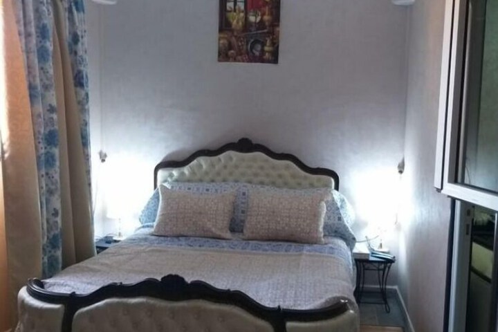 Room 6 of 45
