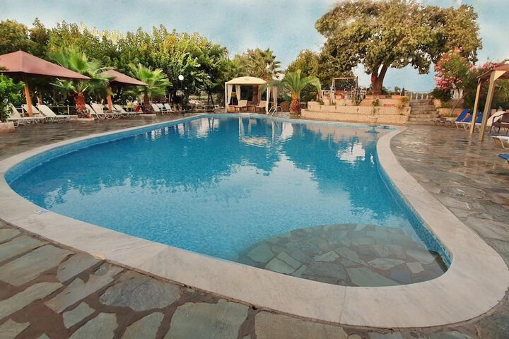 Pool 31 of 57