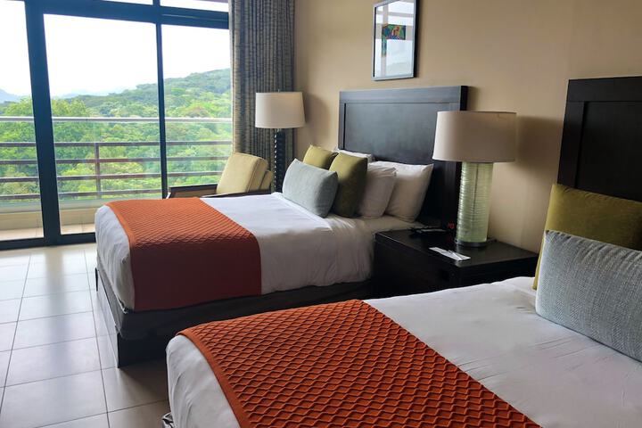 Room 58 of 230
