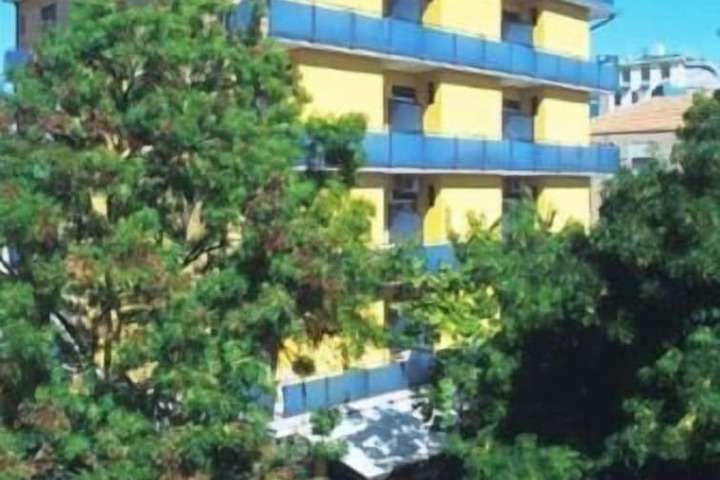 Hotel 24 of 28