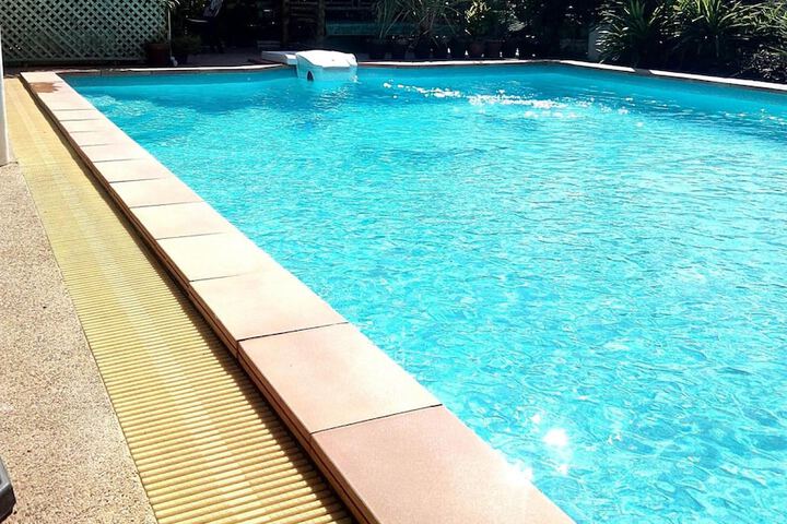 Pool 36 of 61