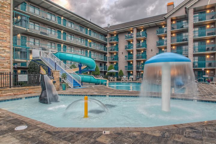 Pool 31 of 47