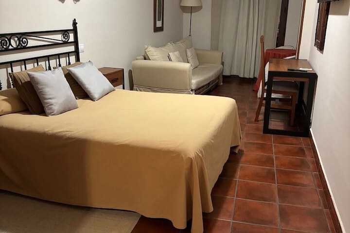 HOTEL RESTAURANTE EL CASTREJON
