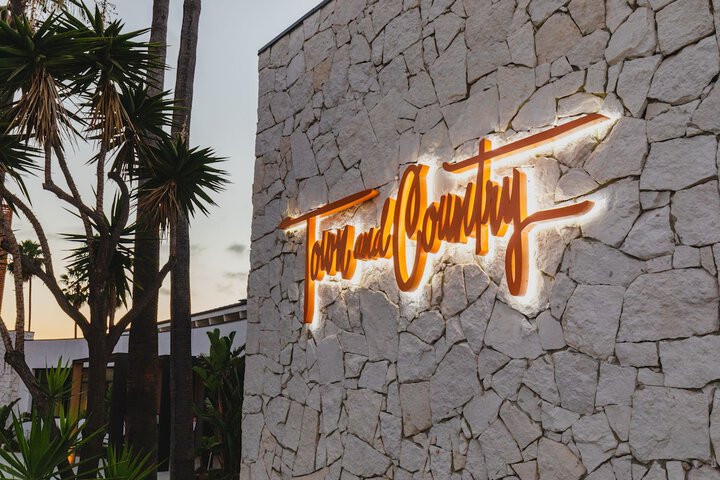 Hotel 73 of 85