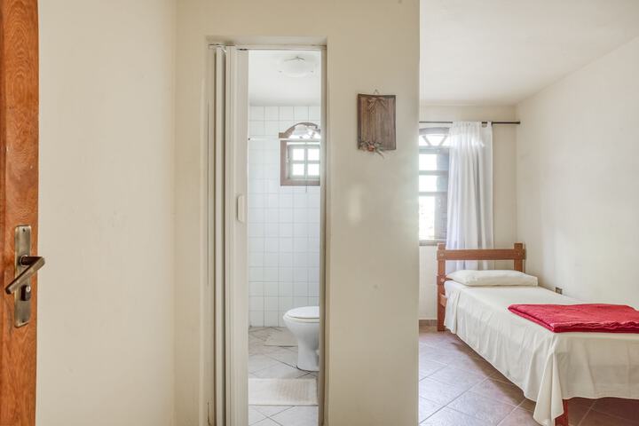 Room 8 of 21