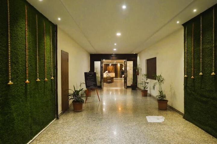Hotel Interior 3 of 22