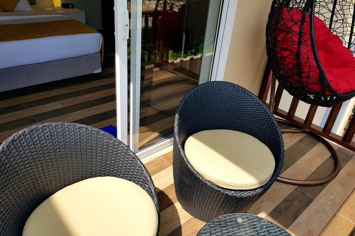 Terrace/Patio 18 of 38
