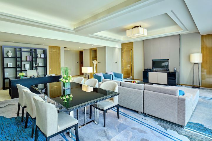 Room 10 of 58