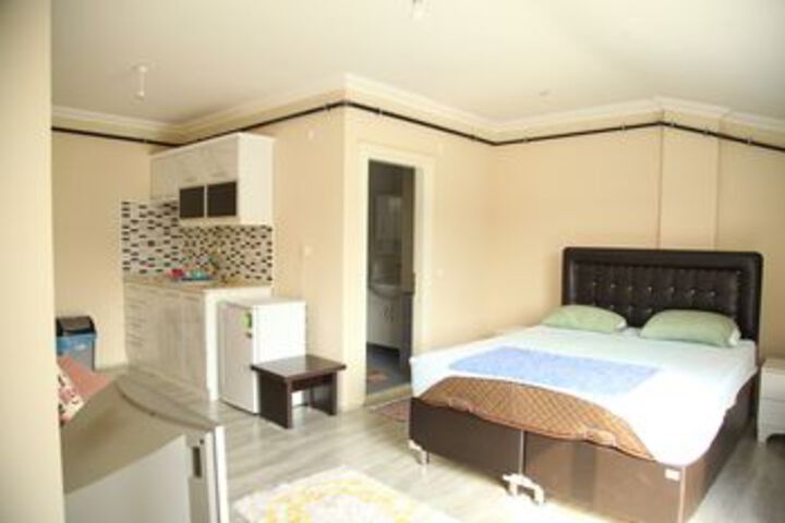Room 9 of 23