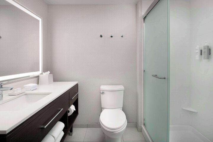Bathroom shower