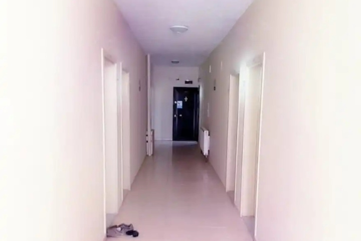 Room 7 of 13
