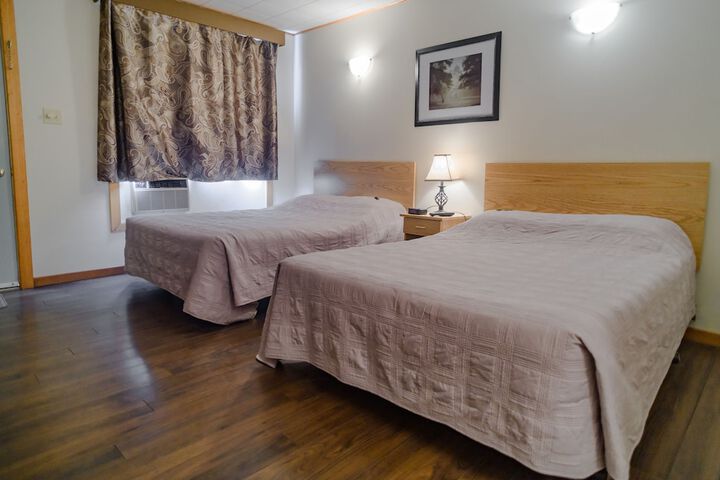 Room 3 of 13