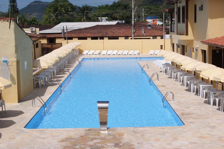 Pools & Facilities